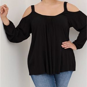 Torrid Crinkle Gauze Lace Trim Cold Shoulder Top Size 2X